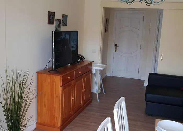 Apartman Mit Beheiztem Gemeinsamem Pool By Interhome